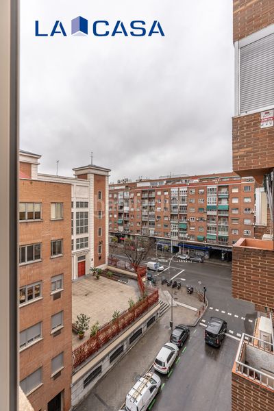 Foto 21a48e0e-d58a-4796-9558-222153af0688. Pis amb aparcament a Palos de Moguer Madrid