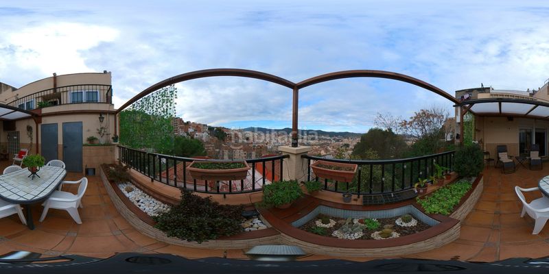 Foto 1268d765-7d42-405c-b82c-d8ee8f263f1c. Casa amb calefacció a La Font d´en Fargues Barcelona