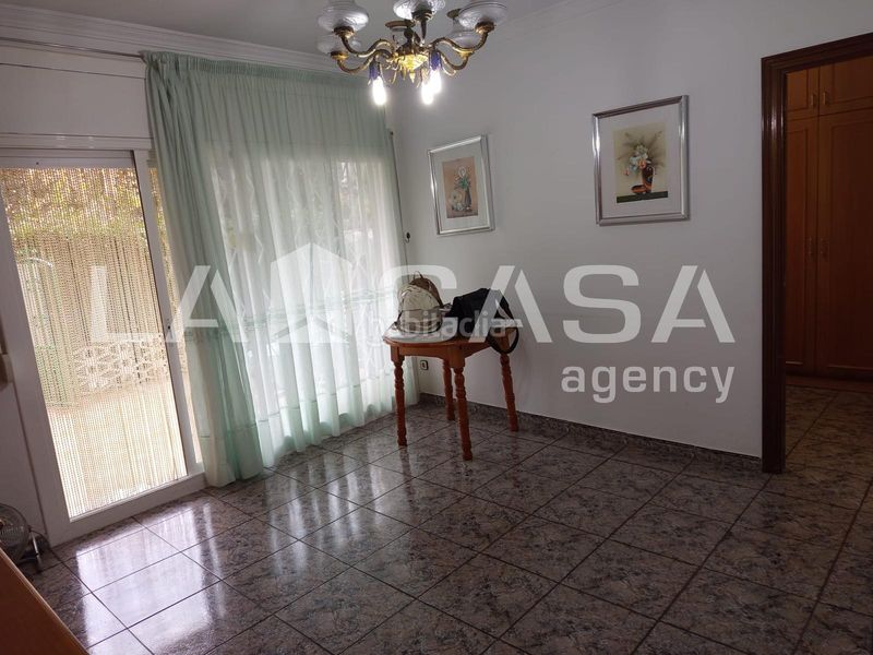 Foto 15b0e95e-5d6c-463f-b6da-ee6088801c63. Etagenwohnung mit pool in Santa Susanna