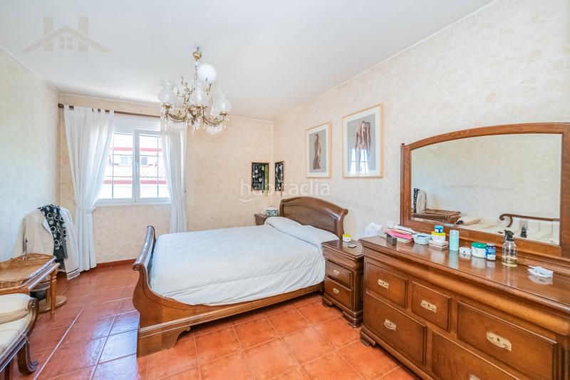 Foto 09dc6b36-4c95-4fba-8ba6-08cf25bc0468. Chalet avec cheminée chauffage parking piscine dans Tres Cantos