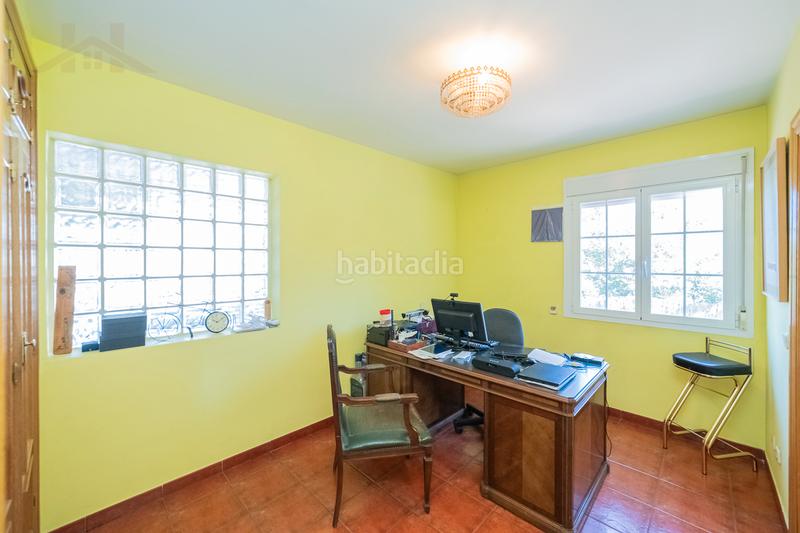 Foto 3f40920d-20c5-42f2-a517-767f1ada0df8. Chalet avec cheminée chauffage parking piscine dans Tres Cantos