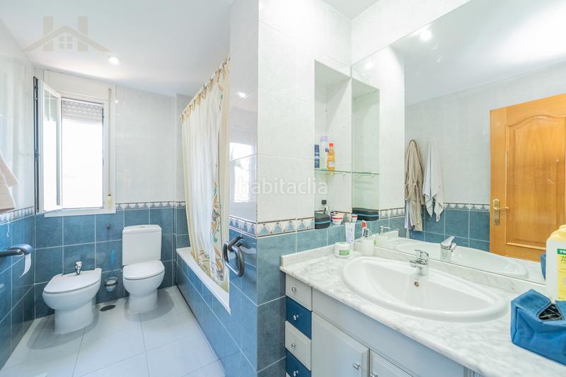 Foto 57efab7f-c02d-42b3-9a12-fdb394d6fbaa. Chalet avec cheminée chauffage parking piscine dans Tres Cantos