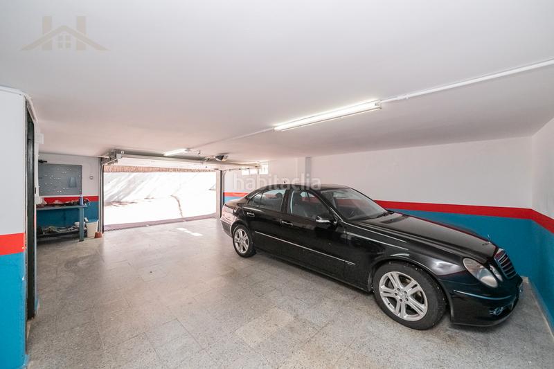 Foto 6b1f1239-d312-4e73-aece-fa019575eef9. Chalet avec cheminée chauffage parking piscine dans Tres Cantos