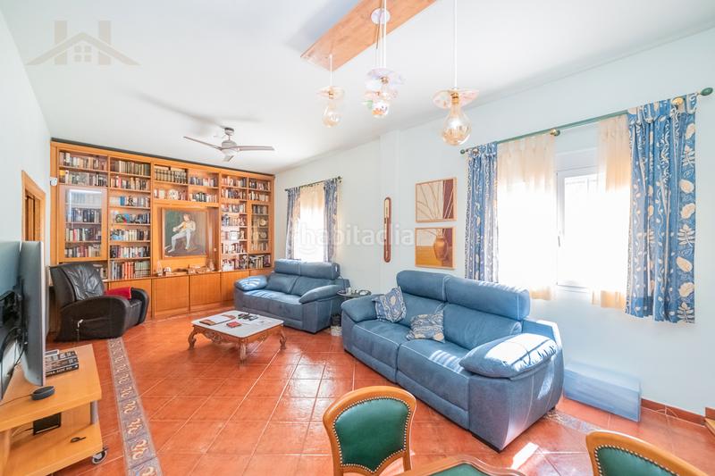 Foto b19c6437-e604-48ea-910b-2353b00d04cd. Chalet avec cheminée chauffage parking piscine dans Tres Cantos