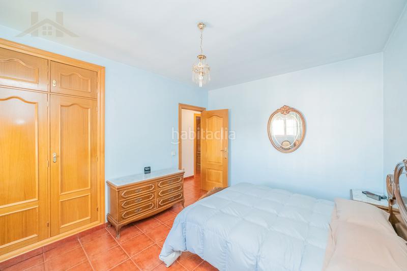 Foto ed8bb99c-03f3-4819-803b-8dfc7641d5a3. Chalet avec cheminée chauffage parking piscine dans Tres Cantos