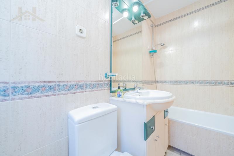 Foto f9968372-e788-4825-93cb-396260418b8a. Chalet avec cheminée chauffage parking piscine dans Tres Cantos