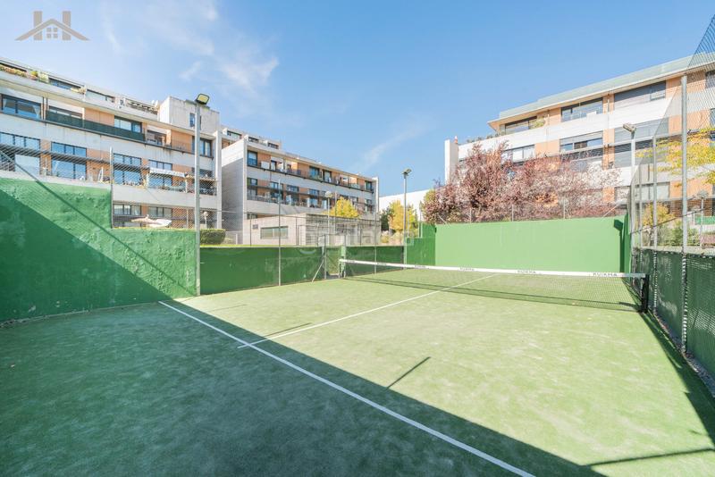 Foto 1f767414-fed5-4d95-bfcb-8651de5dee8a. Loft mit heizung parking pool in Zona Industrial Tres Cantos