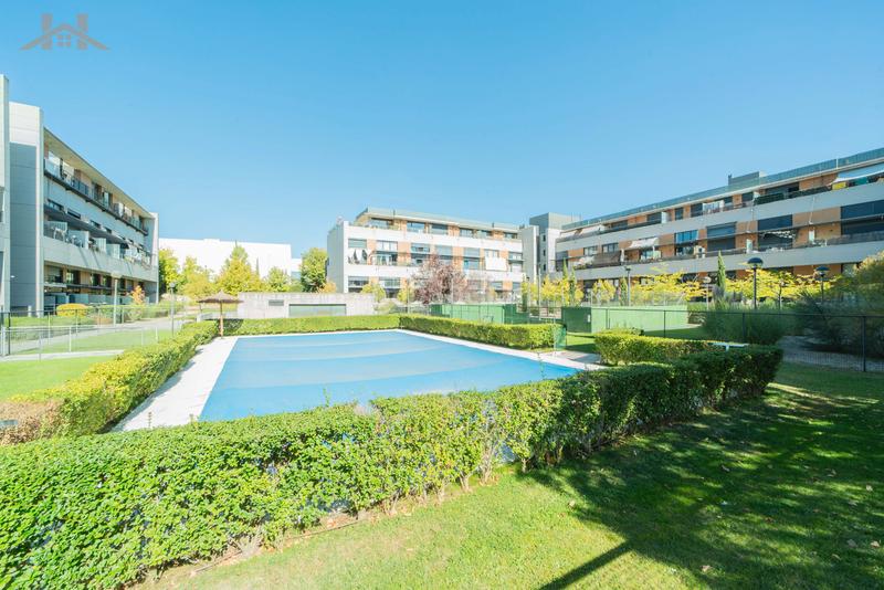 Foto 6fa44ca9-5312-49d5-9870-17009a4375d8. Loft mit heizung parking pool in Zona Industrial Tres Cantos