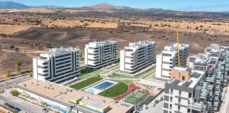 Foto 428179da-8844-4043-87e9-967f7cbfa0bf. Piso  sin estrenar en primera fase-nuevo Tres Cantos Tres Cantos