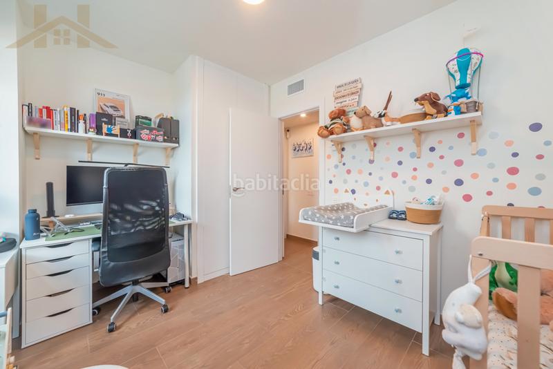 Foto 377b7ea8-7600-441d-a87e-27c3e677e2bc. Pis amb calefacció aparcament piscina a primera fase-nuevo Tres Cantos Tres Cantos