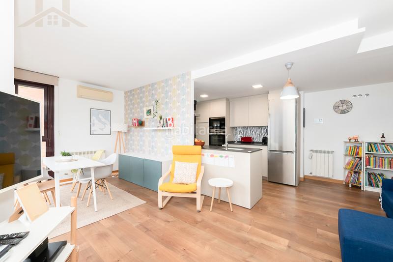 Foto 6eee2f0a-7f7b-48d3-9d75-c863bb558dd0. Etagenwohnung mit heizung parking pool in primera fase-nuevo Tres Cantos Tres Cantos