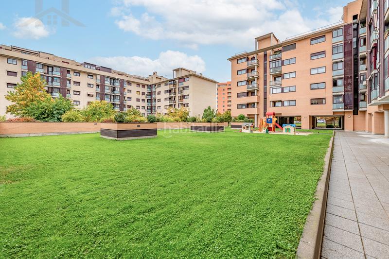 Foto 8c1cdc6e-b3c9-4a97-94be-db4eab165a57. Etagenwohnung mit heizung parking pool in primera fase-nuevo Tres Cantos Tres Cantos