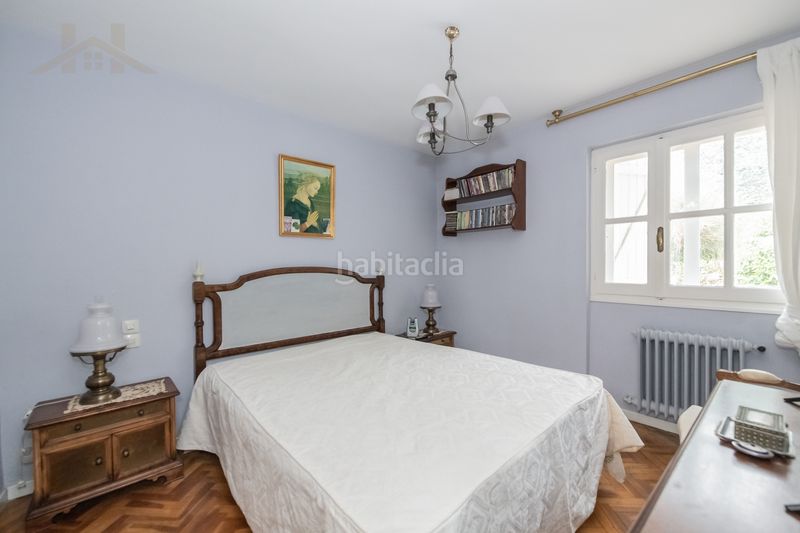 Foto bbe2dbbb-75a1-4d52-9989-7b149ea4674f. Xalet amb xemeneia calefacció aparcament piscina a Tres Cantos