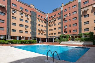 Etagenwohnung  Ronda de la luna. Piso en ronda de la luna