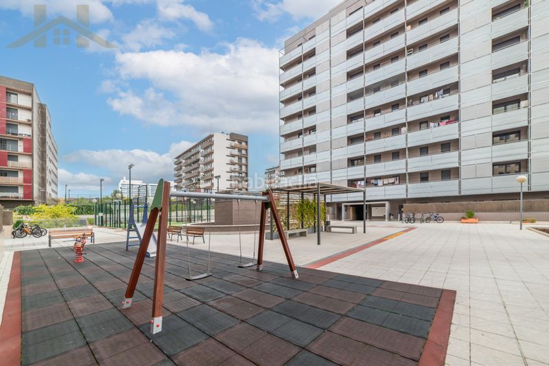 Foto 0e9cffb1-3dae-4141-88f2-b624cfaf99a4. Pis amb calefacció aparcament piscina a primera fase-nuevo Tres Cantos Tres Cantos