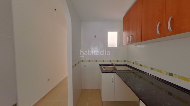 Foto 3b0c95c2-fa43-4dac-b09c-84d1e8213984. Planta baixa a Las Piscinas Naturales Torrevieja