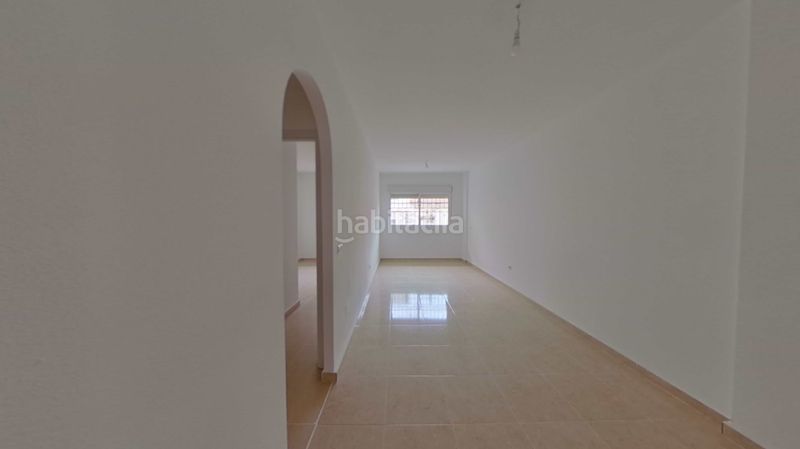Foto c8af3b9c-1593-4e52-ae29-892e4eda31a3. Planta baixa a Las Piscinas Naturales Torrevieja