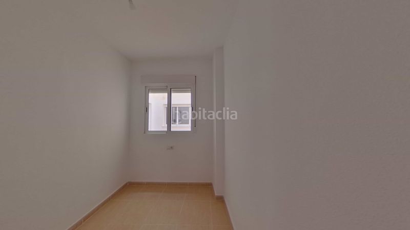Foto fa15d056-d449-4f42-8c62-ea1a83ace564. Planta baixa a Las Piscinas Naturales Torrevieja
