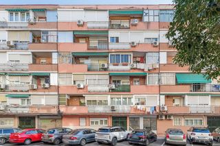 Flat in C/ Oca - Urb Virgen de Fátima -