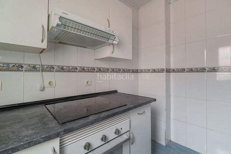 Foto 51c0db62-a3bf-432e-bb3a-b8825fd3c94e. Pis a Almendrales Madrid