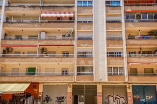 Local Comercial  Pj sor lluisa estivill. Solvia inmobiliaria  locales reus