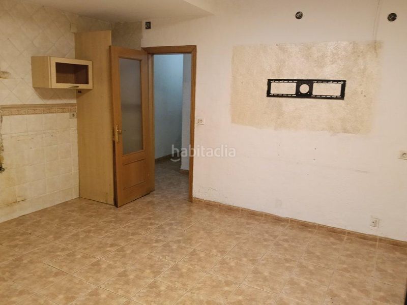 Foto a75fc9ad-28f6-42b7-8e62-1488ffeaff85. Pis a Centro Almazora / Almassora