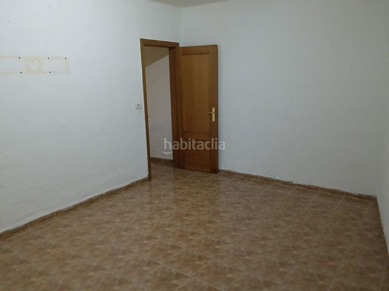 Foto e2ac0690-3f03-49e1-8bb1-ae0466291c59. Pis a Centro Almazora / Almassora