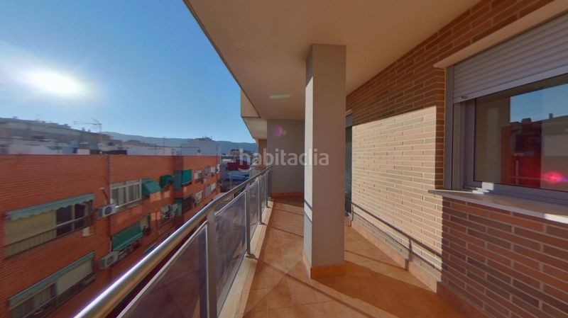 Foto e29b358f-5129-4bd9-a322-ffa243eaba87. Dúplex amb aparcament a San Benito - Patiño Murcia