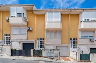 Xalet  Cm cementerio. Solvia inmobiliaria  casa ontígola
