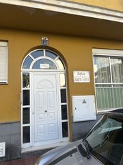 Etagenwohnung  C/ la cabezada. Solvia inmobiliaria  piso arona