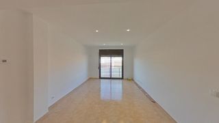 Pis  C/ pablo garnica. Solvia inmobiliaria  piso tordera