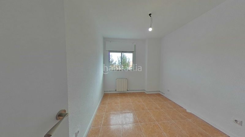 Foto cf35d128-dcab-4fde-b4e4-af278e449aa0. Pis a Abrantes Madrid