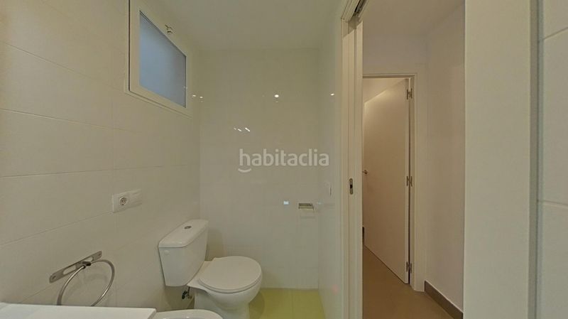 Foto fd1df07c-2aa7-4d23-ad47-bdab79685f85. Pis a Centro Ciudad Paterna
