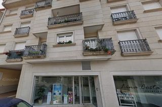 Flat  C/ valle inclán. Solvia inmobiliaria  piso cambados