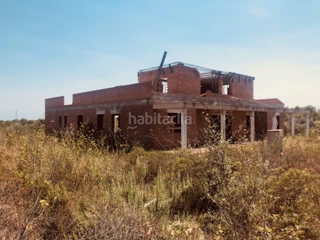 Foto cdb99bac-6587-4532-b524-af0af61bb674. Edificio in San Jorge