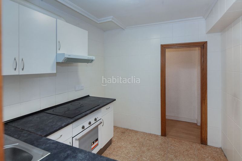 Foto 4be0a6ee-138c-4cf9-9051-bc7a51fc3687. Pis a La Raïosa Valencia