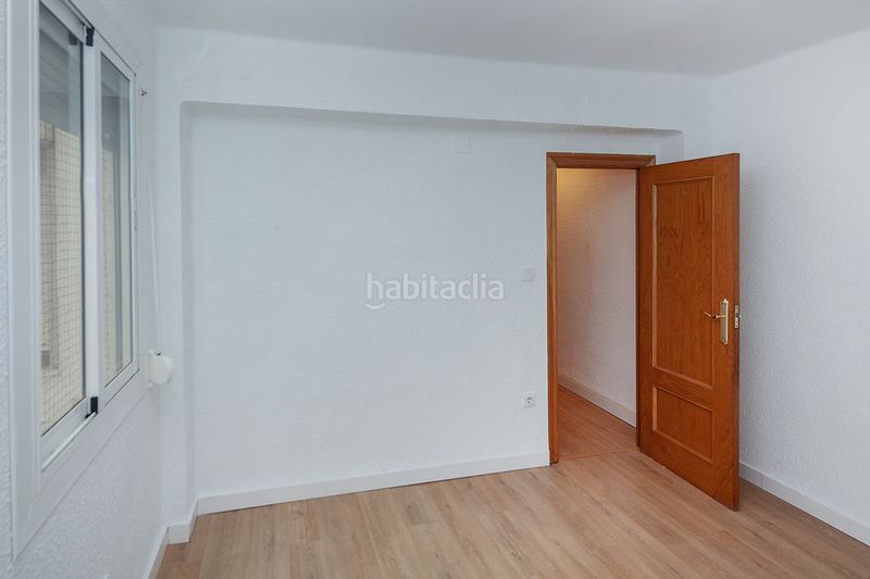 Foto c712b137-e972-438e-9563-2e5be3ed85b5. Pis a La Raïosa Valencia
