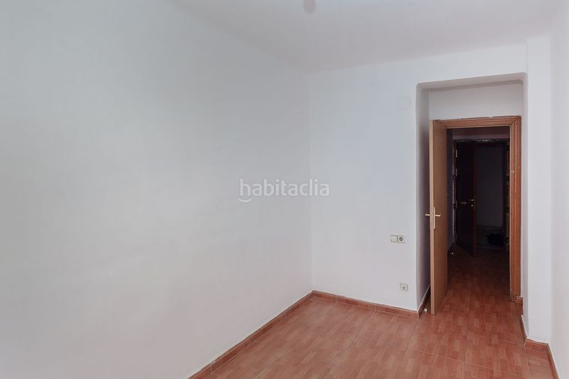 Foto 1bac7c37-be39-4f7b-a2ac-d9f52ac1cb1b. Pis a Torrefiel Valencia