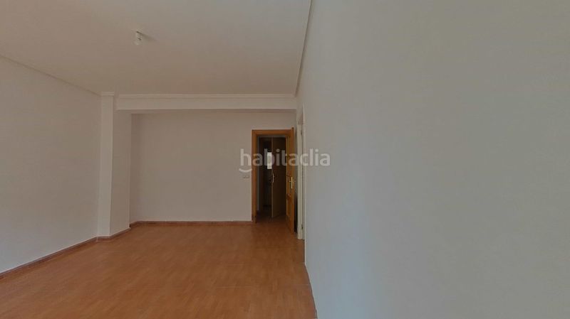 Foto 7c397d81-e07d-4bb6-99b7-2c259e12ff71. Pis a Torrefiel Valencia