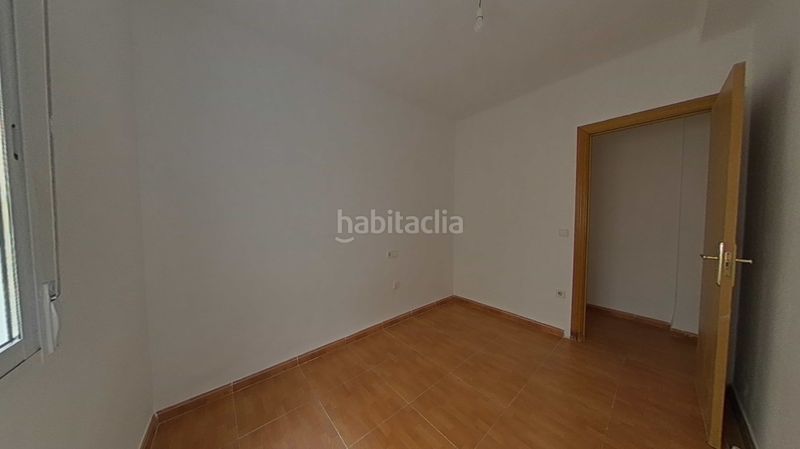 Foto 9e276d9b-4070-45ae-a531-f2ca8fe7a9f1. Pis a Torrefiel Valencia