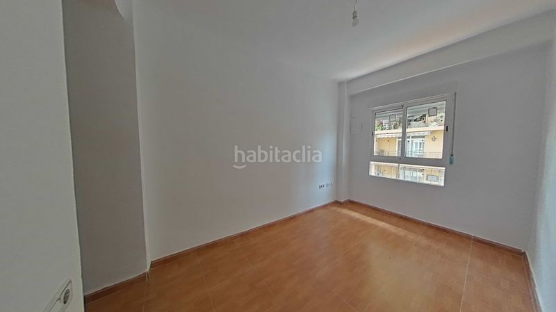 Foto c73ee7e1-02c7-4cb0-9a25-255d28a720b7. Pis a Torrefiel Valencia