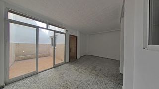 Planta baixa  C/ baja del mar. Solvia inmobiliaria  casa planta baja valencia