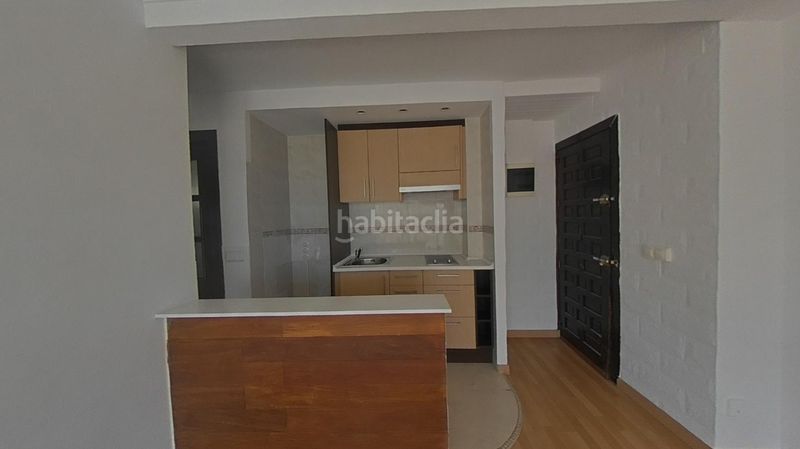 Foto 70bbf2e8-1e83-4eaa-b6ca-aaf828d55900. Apartament amb piscina a Calahonda Mijas