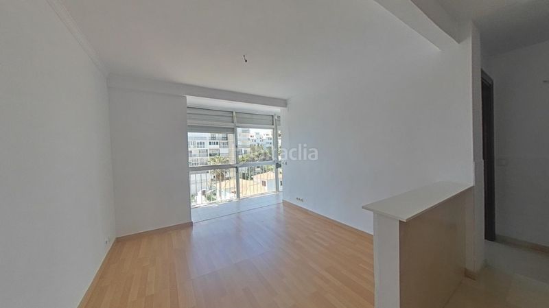 Foto b7373c1d-52fb-495b-8a79-723e256e5469. Apartament amb piscina a Calahonda Mijas