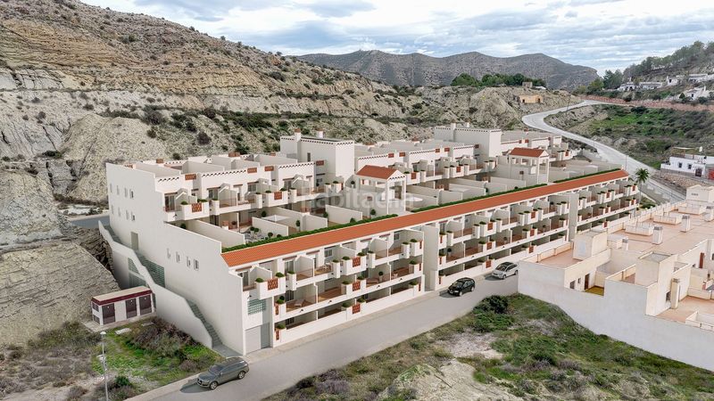 Foto 5d353b28-d8f8-48a6-9cb4-736b6d3994aa. Flat with parking pool in Terque
