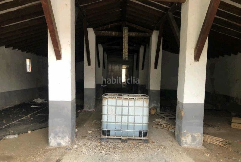 Foto 6e9af286-6c37-4c55-aebd-e7a8d524050a. Edifici a Peralta