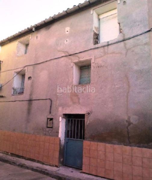 Foto a9ff3ad8-5283-43e4-bb00-ebbe2b9ba97a. Office space in Tardienta