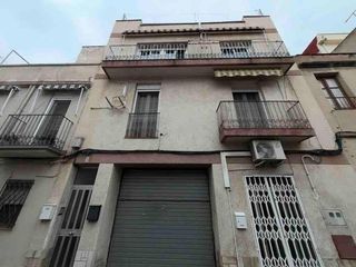 Appartement  C/ agustín querol. Solvia inmobiliaria  piso roquetes