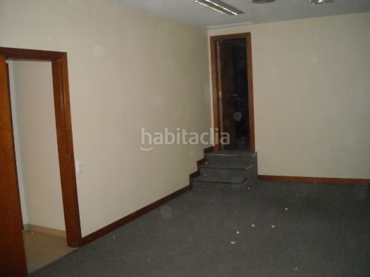 Foto aa979387-7f5c-40b0-9b47-c277f633ec40. Local comercial a Canet de Mar