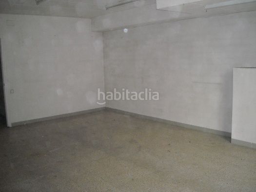 Foto d5c94890-9fc3-4a4b-aaa5-50ee18e5fd12. Local comercial a Canet de Mar